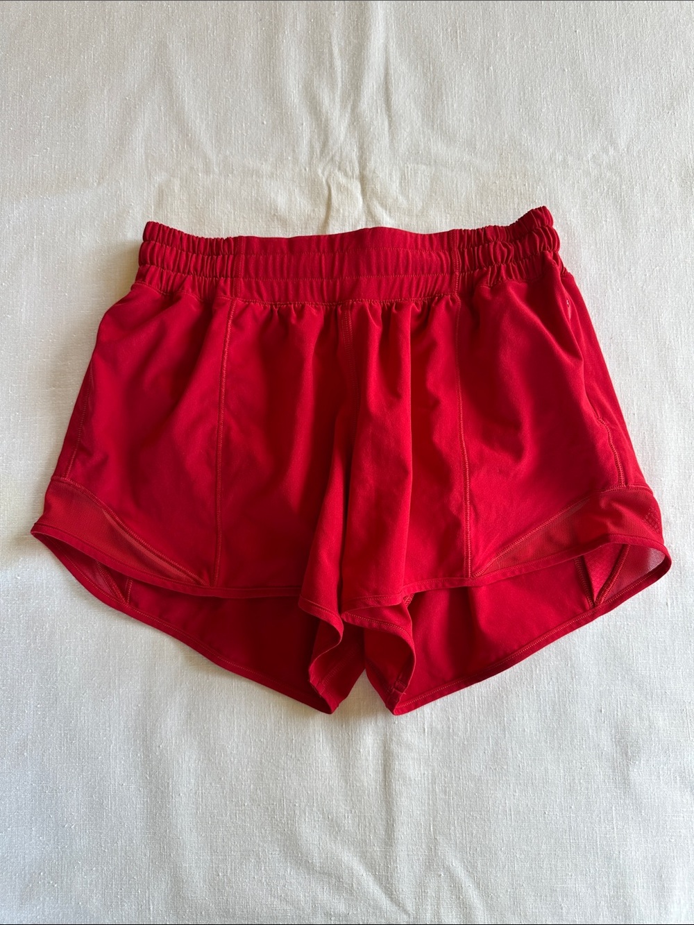 Lululemon Hotty Hot Short 4 Dark Red